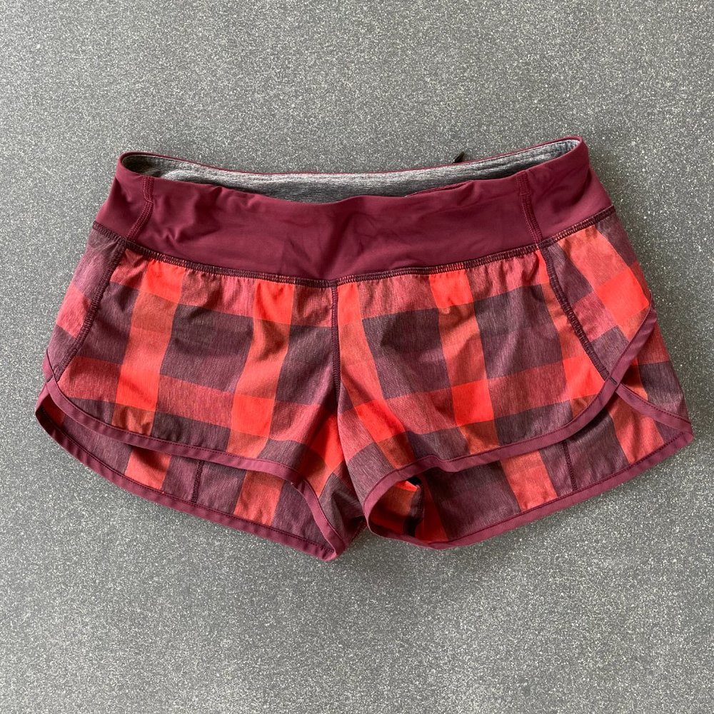 Lululemon Speed Short Size 6 in Yamaha Check Flaming Tomato - EUC